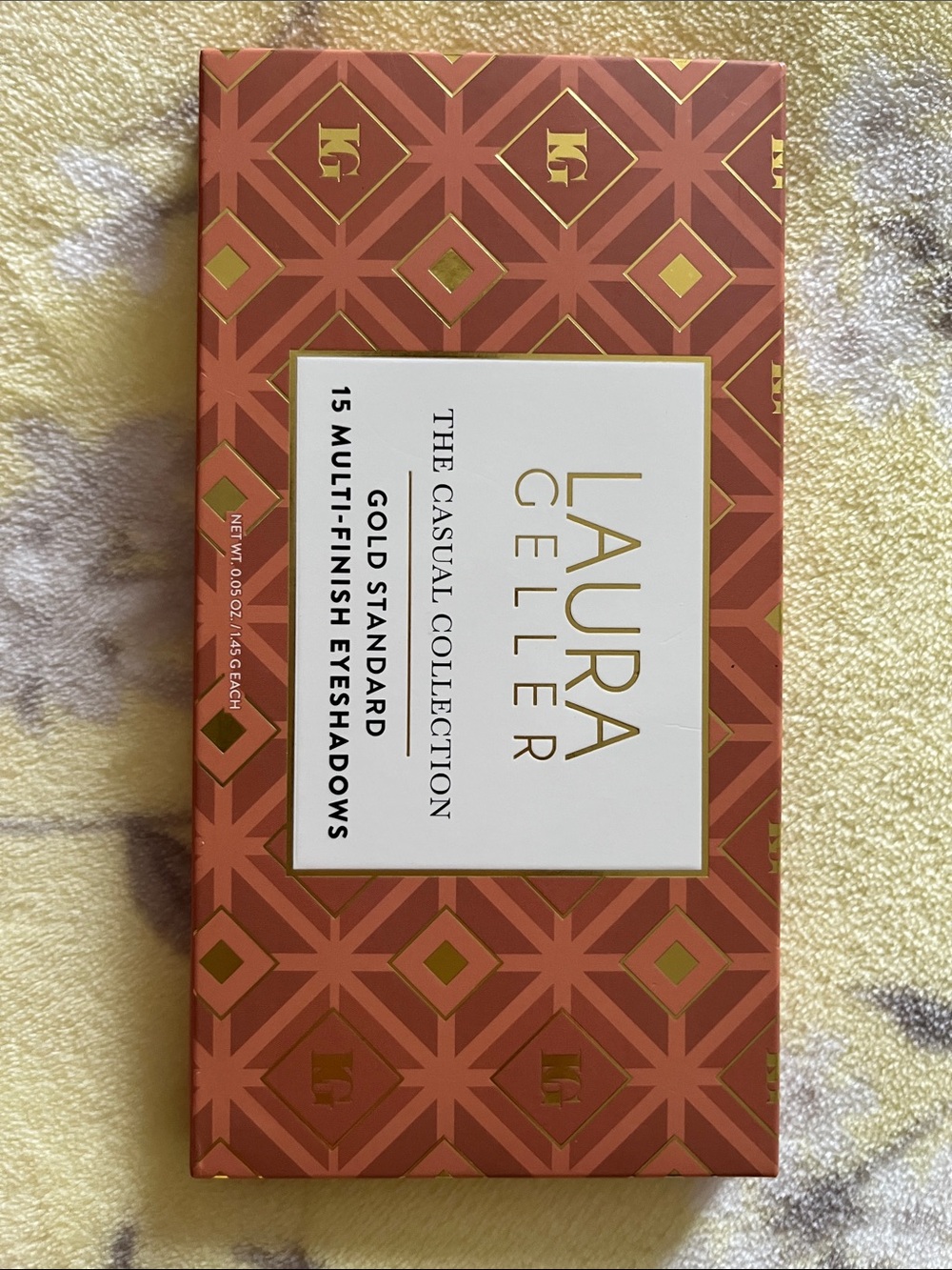 Laura Geller The Gold Standard 15 color Eye Shadow Pallet, NIB - Picture 6 of 8